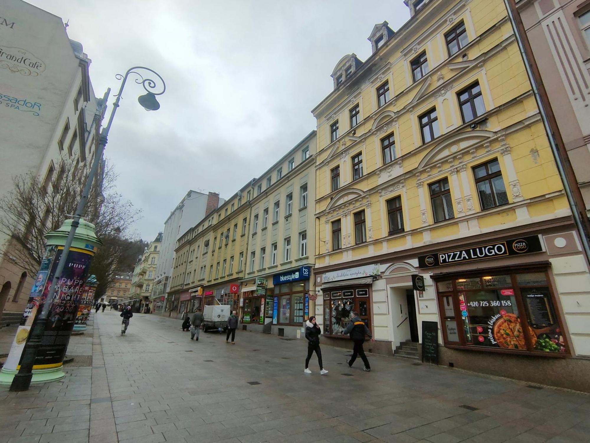 Family Apartment Kv Karlovy Vary Exterior photo